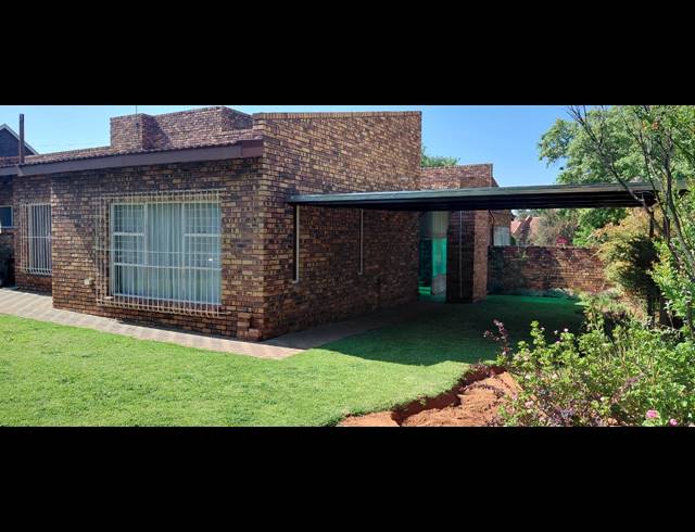 3 BEDROOM FREESTANDING TO LET IN DALPARK PROPER